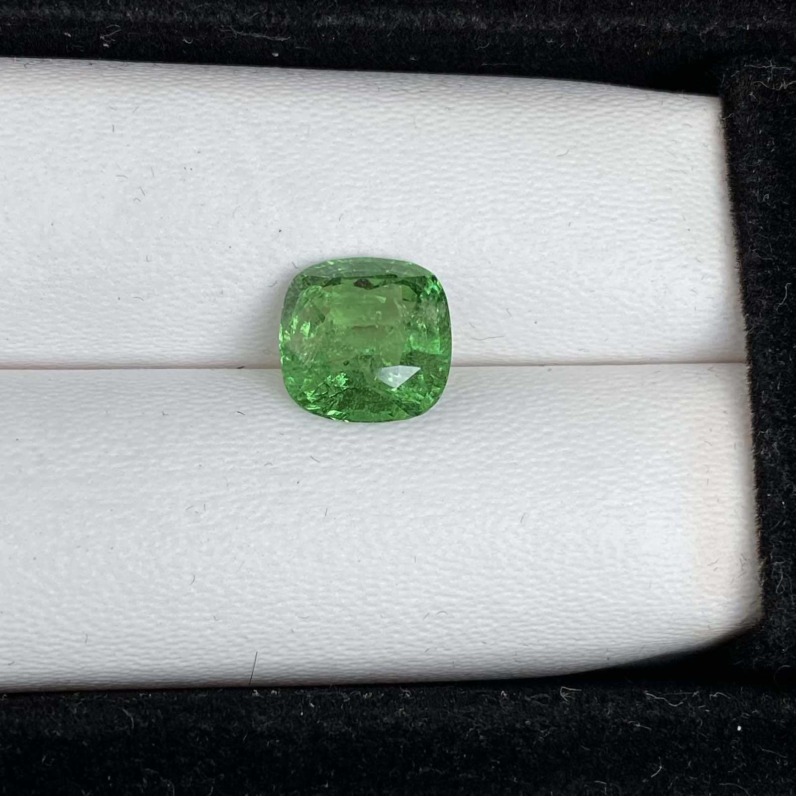 Natural Tsavorite 3.81 Carat