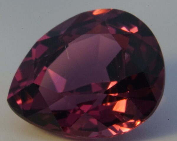 Pyrope Almandine Garnet 2.56 Carat - Image 4