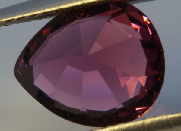 Pyrope Almandine Garnet 2.56 Carat - Image 3