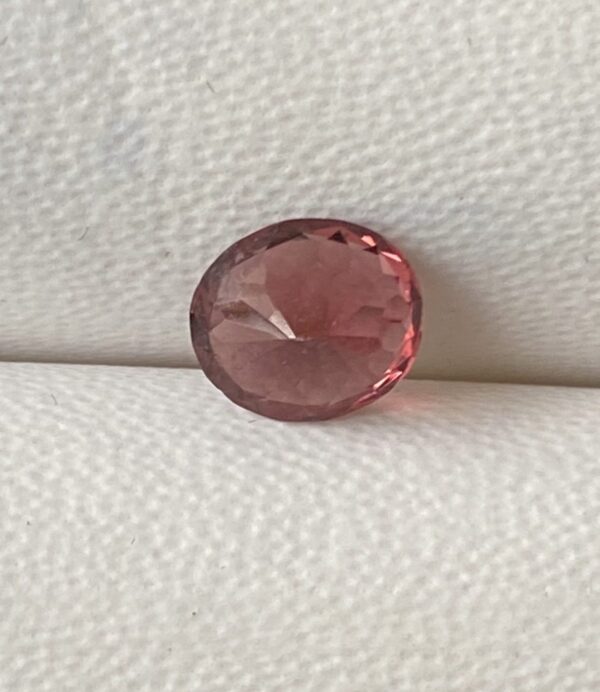 Pyrope Almandine Garnet 1.24 carat - Image 7