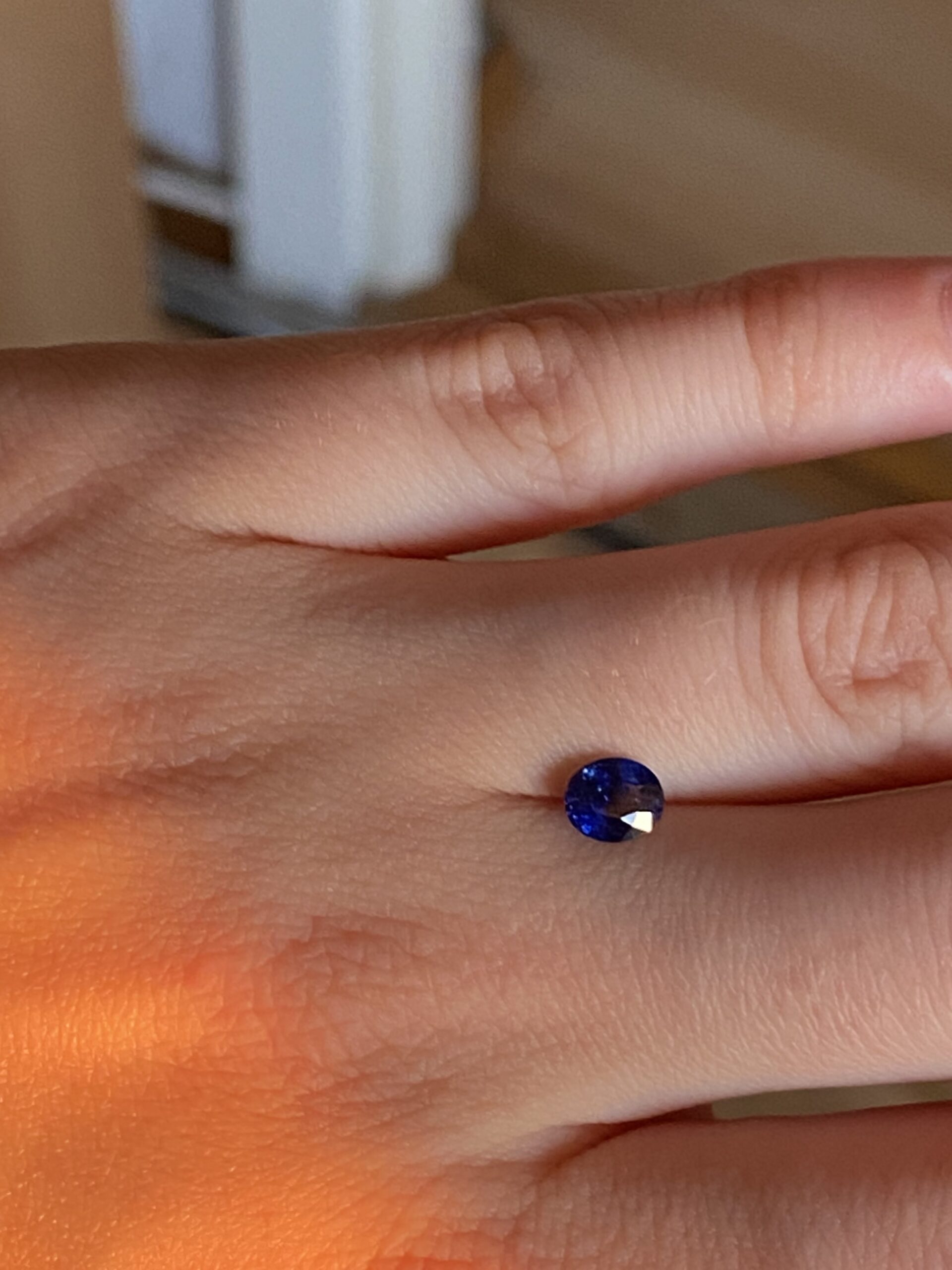 Blue Sapphire 0.64 carat - Image 8