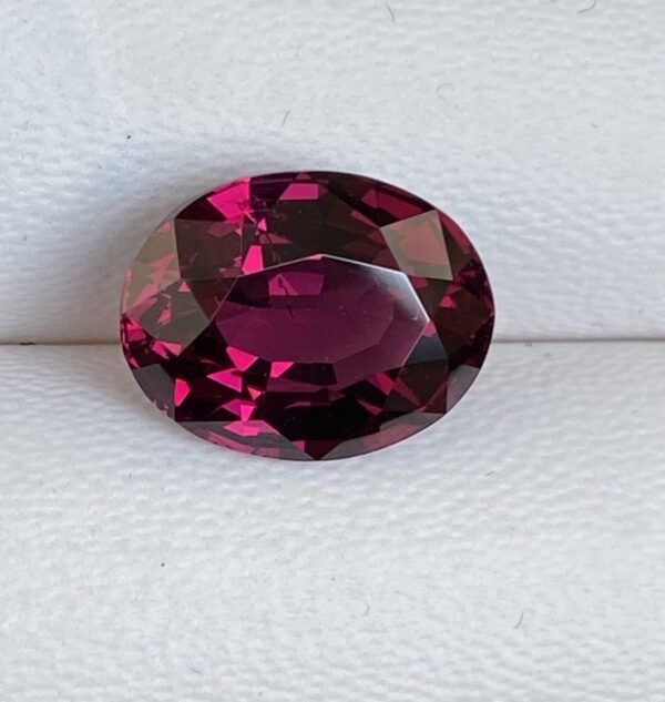 Rhodolite Garnet 5.89 Carat - Image 6