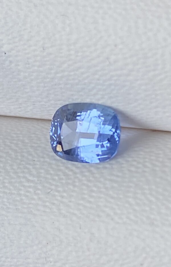 Blue Sapphire 1.04 Carat - Image 7