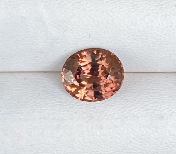Zircon 4.41 Carat - Image 4