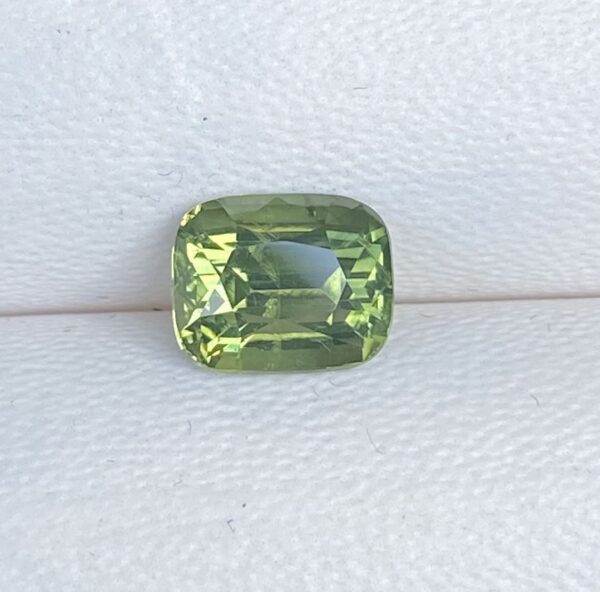 Zircon 2.63 Carat - Image 3