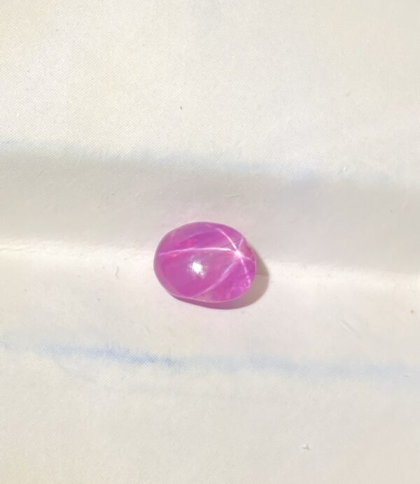 Star Sapphire 1.54 Carat - Image 7