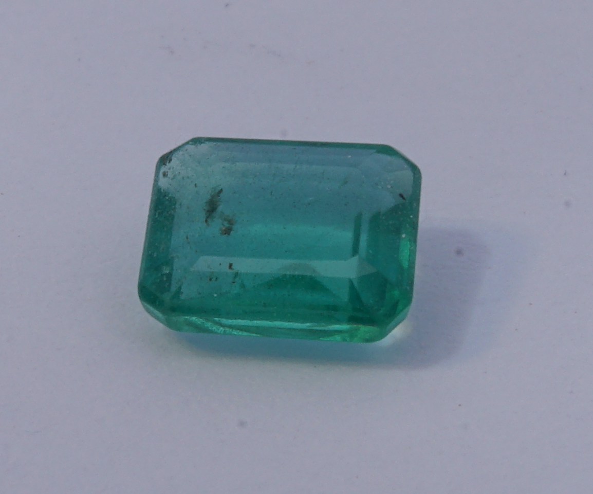 Emerald 0.76 Cts - Image 7