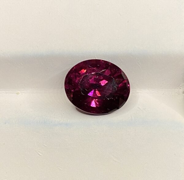 Rhodolite Garnet 6.44 Carat - Image 7