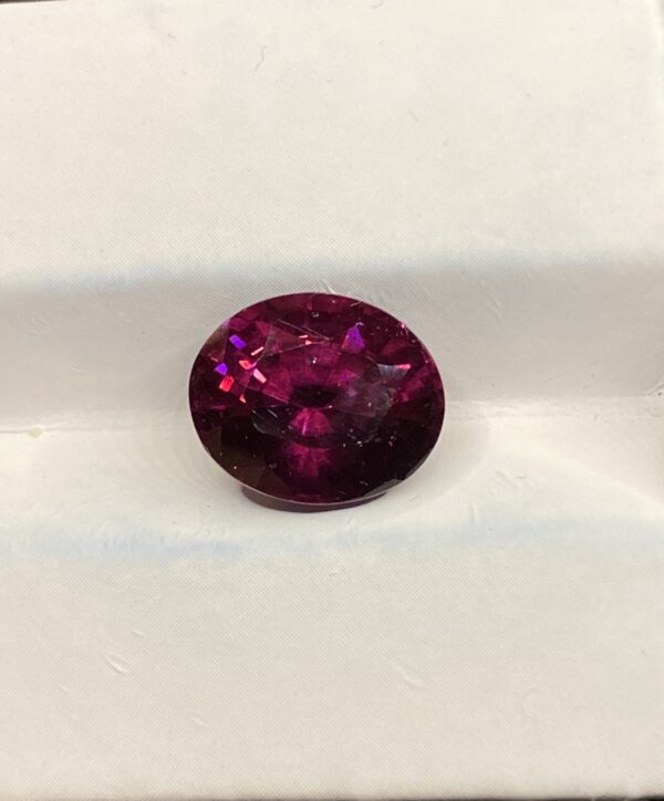 Rhodolite Garnet 6.44 Carat - Image 11