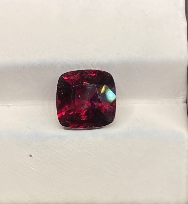 Rhodolite Garnet 5.58 Carat - Image 4