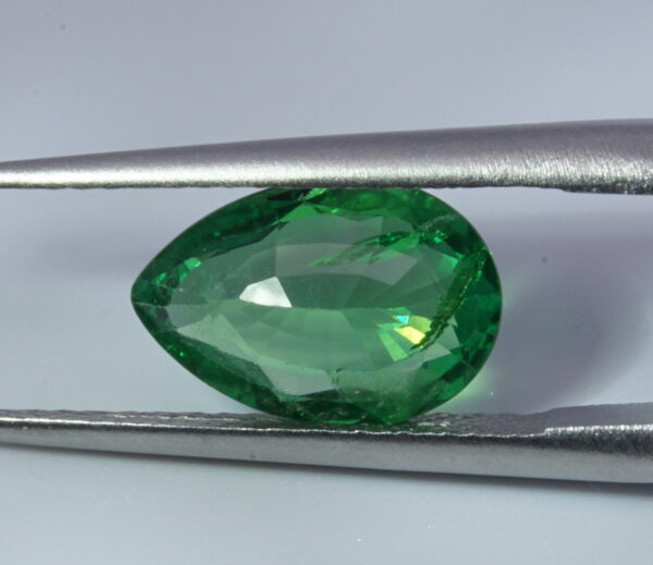 Tsavorite garnet 1.77 carat - Image 5