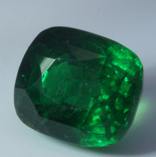 Tsavorite garnet 3.16 carat