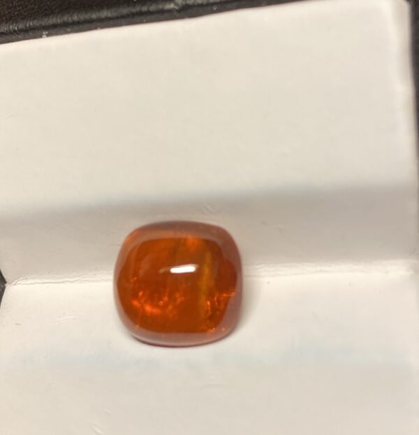 Spessartite Garnet cabochon  5.83 Carat loose gemstone - Image 5