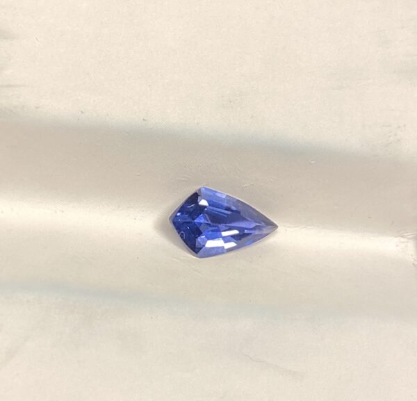 Blue sapphire 1.03 carat - Image 4