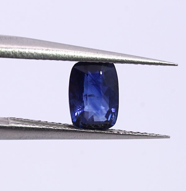 Royal blue sapphire 1.09 carat - Image 6