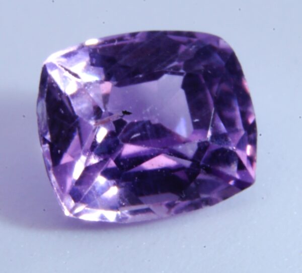 Purple sapphire 0.43 Carat - Image 9