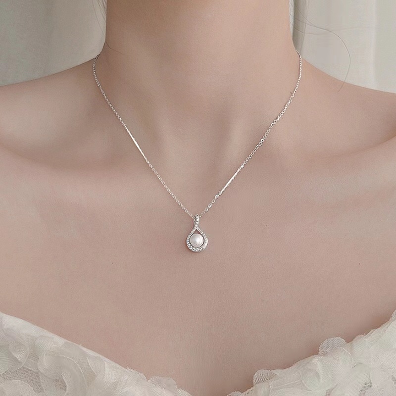 925 Sterling Silver Teardrop Pearl Necklace - Image 4
